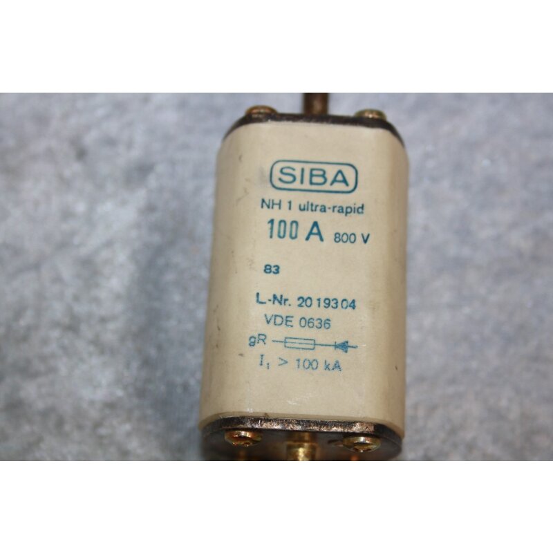 Siba Sicherung Keramik 100 A 800 V NH1 Ultra-Rapid L-Nr. 2019304 Neuw